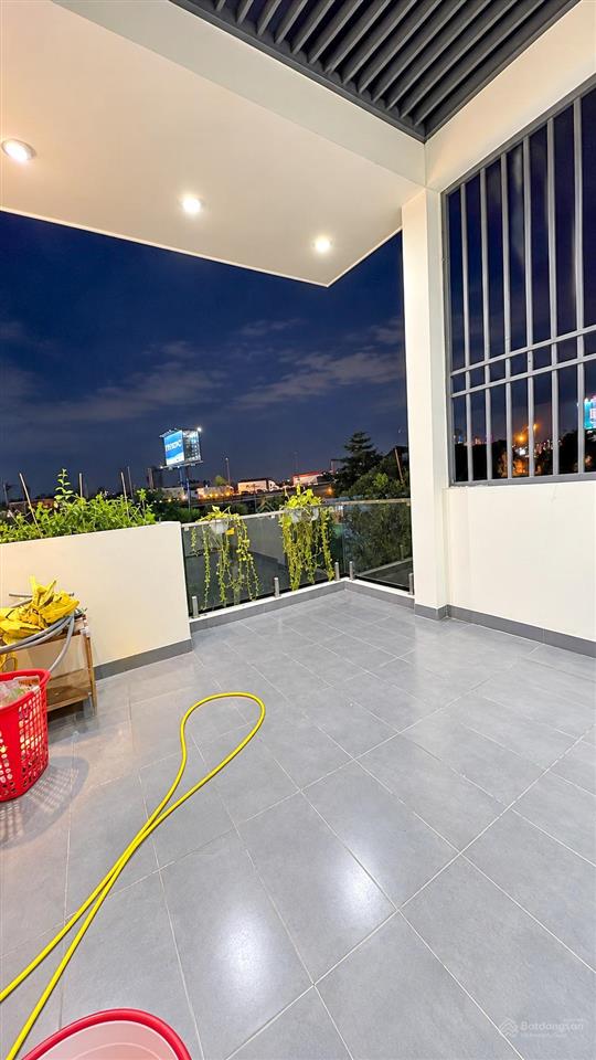 Nhà 3 tầng  ô tô đỗ cửa  full nội thất  bưng ông thoàn