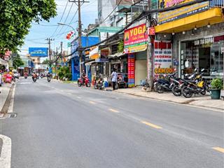 Nhà 2 tầng  tây hòa  sát xa lộ hà nội  gần metro