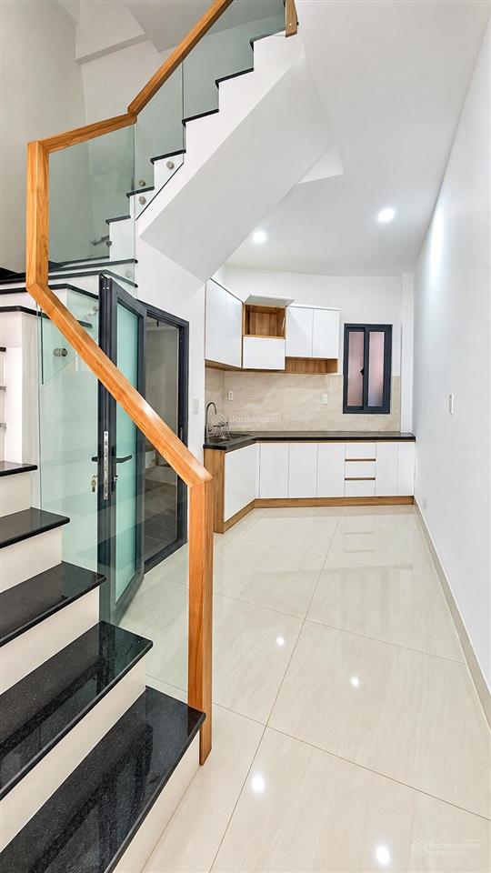 Mặt tiền kinh doanh  ngang 6m  thạnh mỹ lợi quận 2  sát đồng văn cống