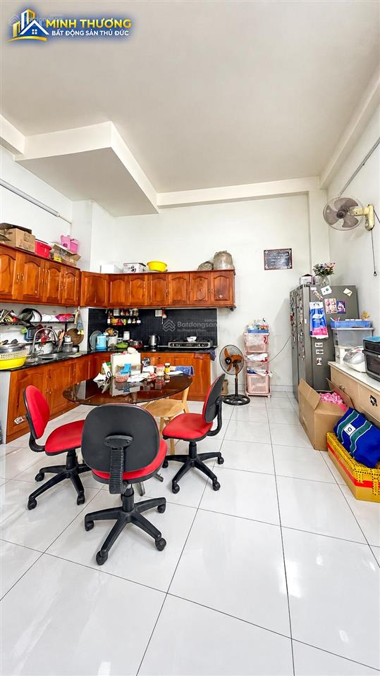 Nhà 3 tầng  ngang 4,7m  ô tô đỗ cửa  khu dân cư đồng bộ