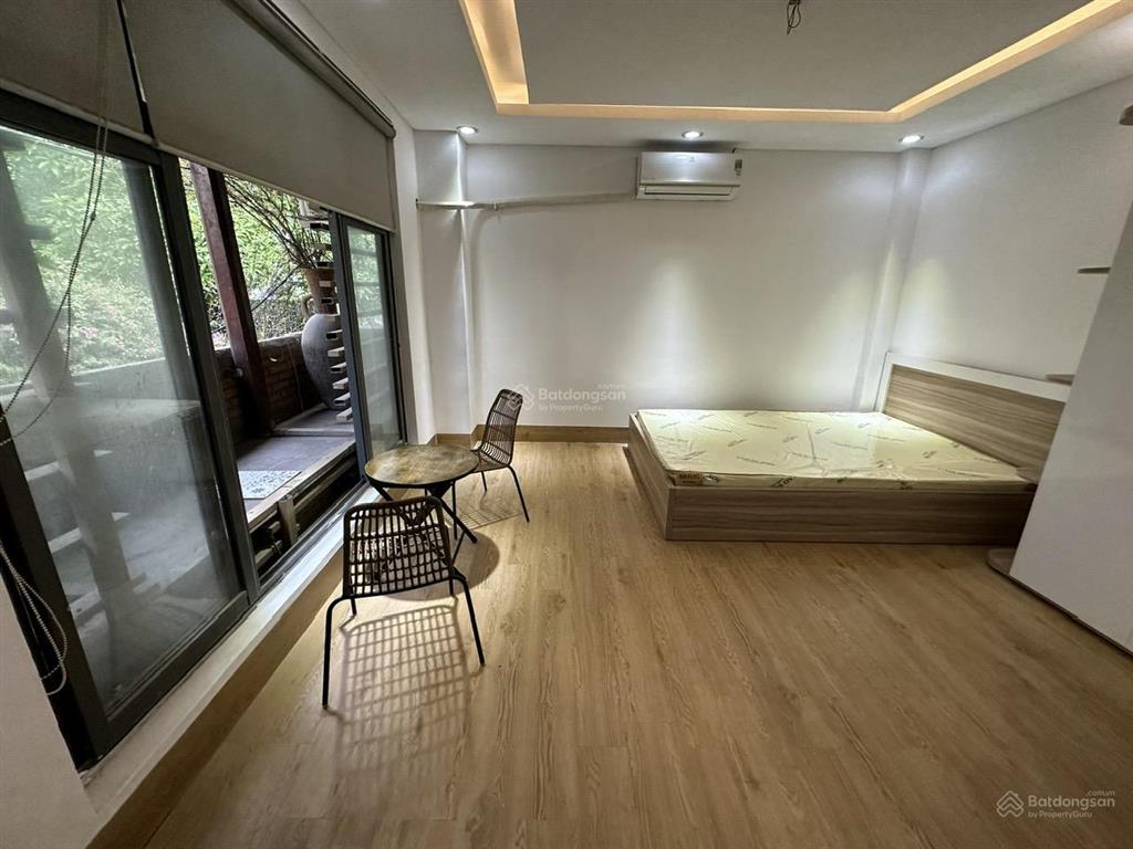 Studio ban công siu xịn sò, full nội thất mới toanh, ngay trên đường phổ quang