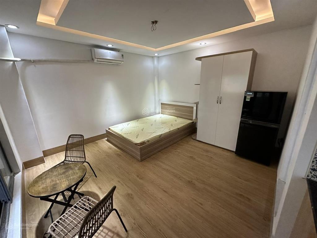 Studio ban công siu xịn sò, full nội thất mới toanh, ngay trên đường phổ quang