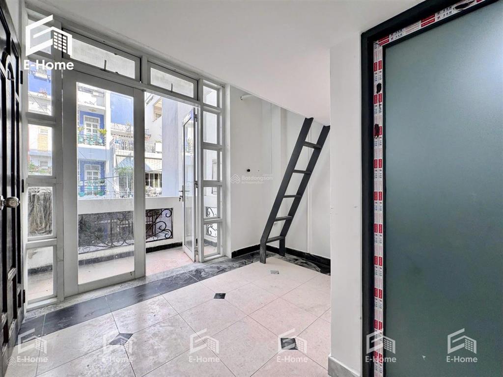 Phòng trọ sinh viên có ban công ngay ufm, công viên gia định