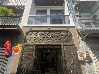 Nhà đẹp full nội thất hxh giá mềm chốt nhanh.