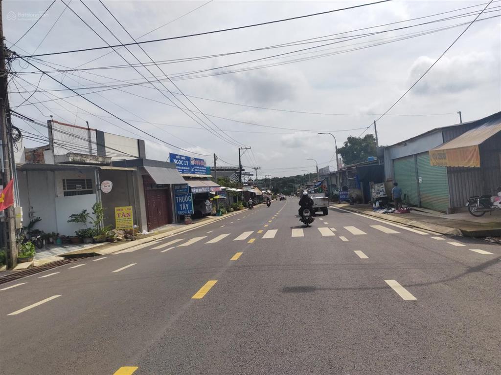 Ngay trung tâm phường bình lộc 6x22 sổ rieng thổ cư chỉ 390tr sở hữu ngay mặt tiền nhựa kinh doanh