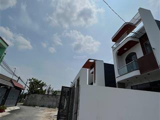 Cách tl824 100m. tiện ích xung quanh gần trường học,chợ 1km. hh 3% cho anh chị em hỗ trợ môi giới