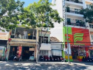 Bán đất tặng nhà mặt tiền đường pasteur ngang 5.6m cách biển chỉ 100m trung tâm phố biển nha trang