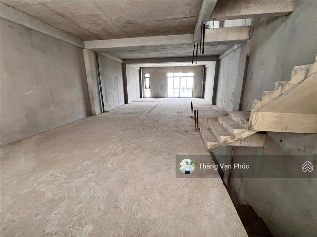 Chủ bán căn liền kề đường số 37  khu đông nam  vạn phúc city 7x20m=140m2 (dtsd 700m2) nhà thô