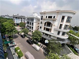Chủ bán căn liền kề đường số 37  khu đông nam  vạn phúc city 7x20m=140m2 (dtsd 700m2) nhà thô