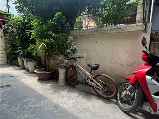 Chính chủ bán mảnh đất 154m2 mt 7m, cạnh trường đh tài nguyên môi trường, cầu diễn, hồ tùng mậu