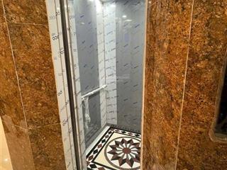 Bán nhà 40mx6 tầng thang máy,kinh doanh sầm uất ở gần trường đh công nghiệp hà nội 9,x ty