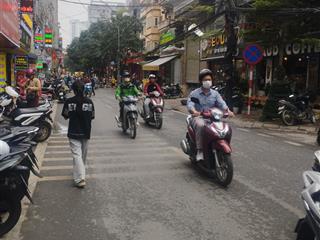 Chính chủ bán gấp mảnh đất mặt phố mỹ đình sổ 105m2 đã có sẵn giấy phép xây dựng 8 tầng và móng