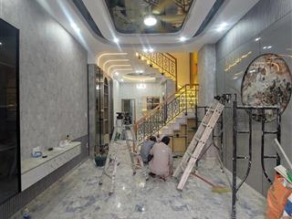 Nhà đẹp 3 tầng hẻm xe hơi ngay mặt tiền nguyễn tư giản chỉ 7,3 tỷ