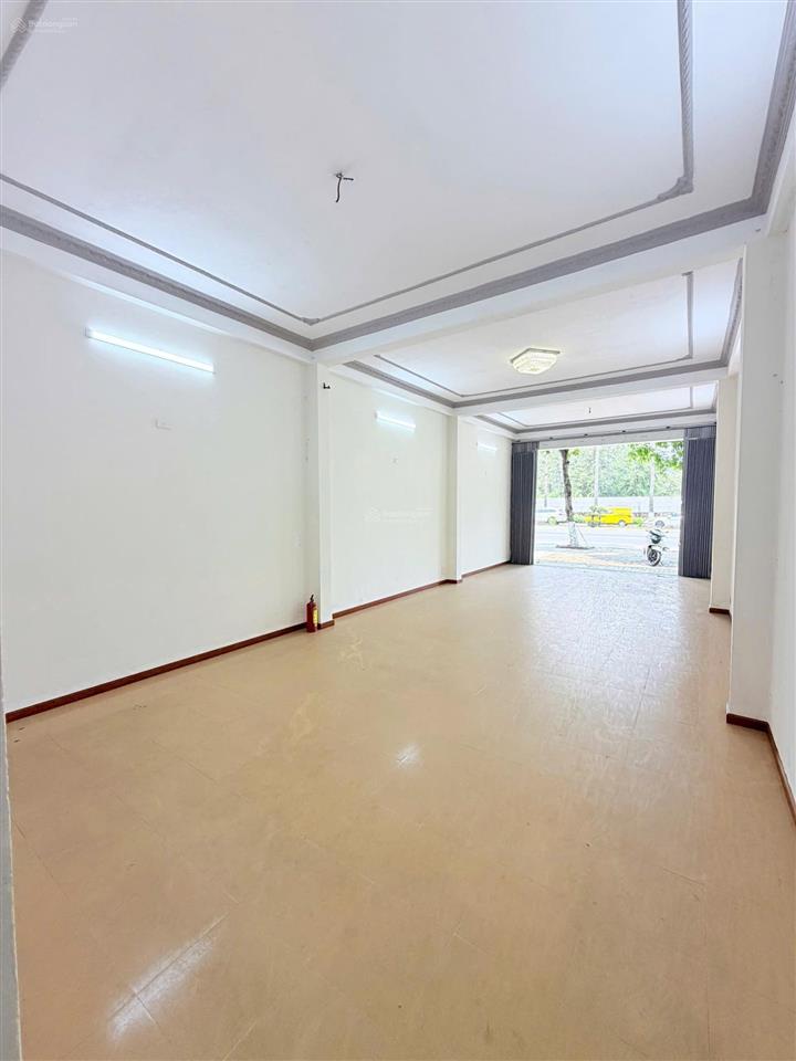 Nhà 4 tầng 2 mặt tiền nguyễn tất thành đối diện sunrise bay đà nẵng