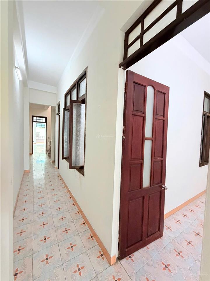 Nhà 4 tầng 2 mặt tiền nguyễn tất thành đối diện sunrise bay đà nẵng