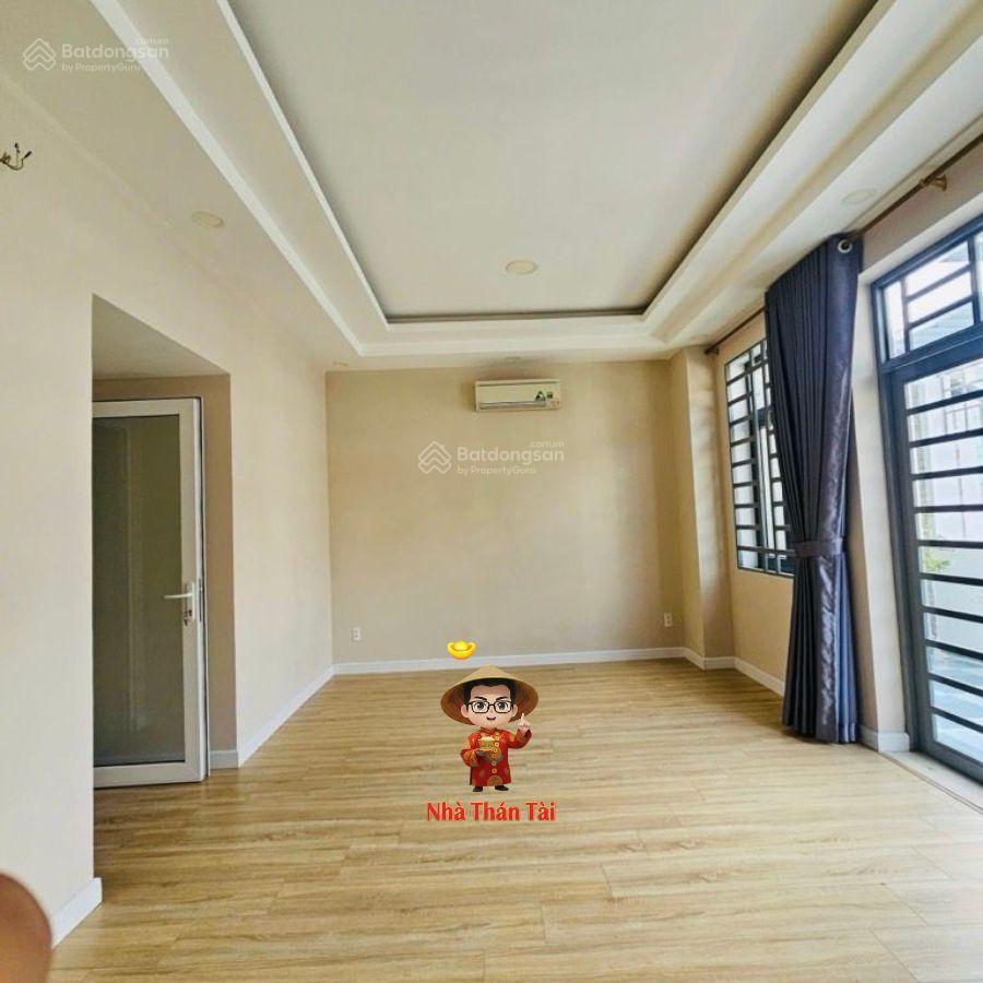 Siêu phẩm phạm viết chánh quận 1, 6 tầng, thang máy, full nội thất xịn sò