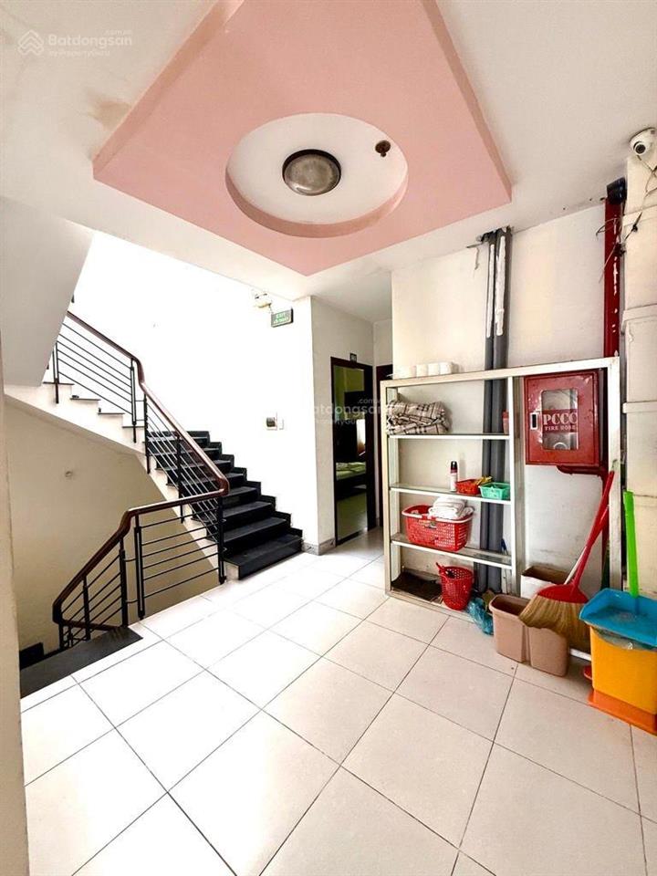 Cô lan cần bán nhà mặt tiền vĩnh hội  quận 4 , 4 tầng , 32m2 , giá nhỉnh 14,x tỷ