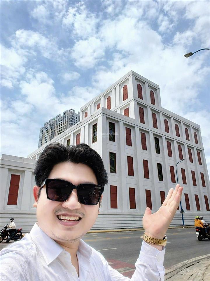 Anh ba cần bán gấp, nhà quận 1, ngang hiếm 11,6m  xe hơi ngủ nhà giá nhỉnh 39,x tỷ tl