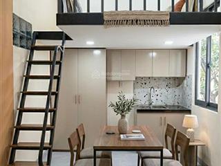 Bán nhà chdv thang máy, quận 4, 145m2, doanh thu 100 triệu/tháng , 21 tỷ tl