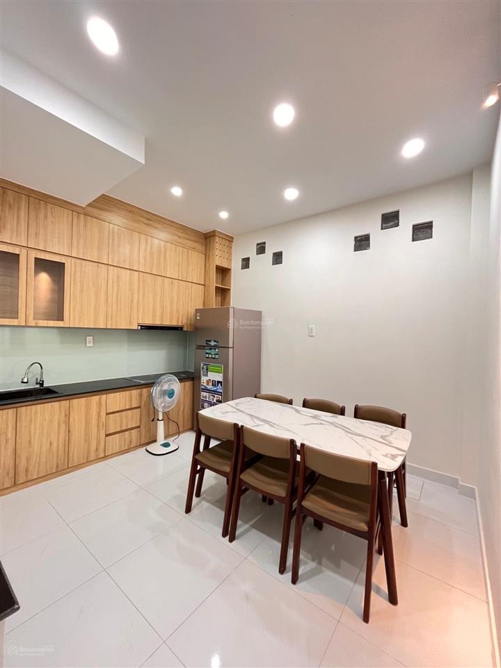 Bán nhà 2 mặt tiền  hẻm xe hơi  tôn thất thuyết, quận 4, 92m2 nhỉnh 10 tỷ