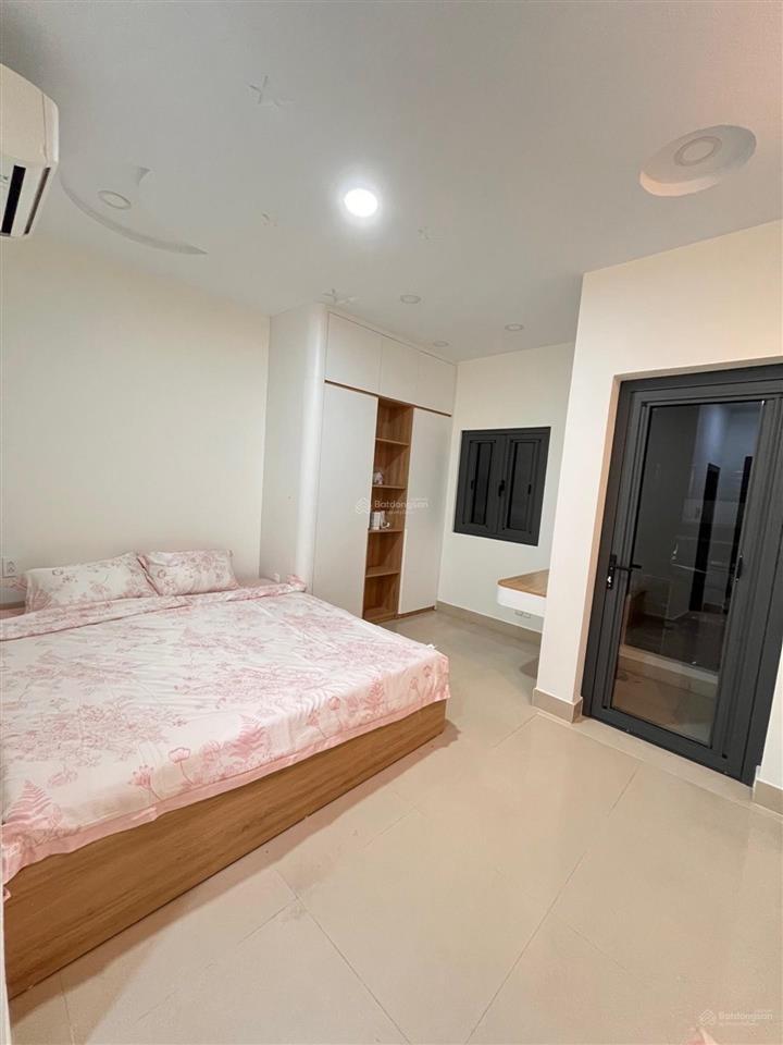 Bán nhà 2 mặt tiền  hẻm xe hơi  tôn thất thuyết, quận 4, 92m2 nhỉnh 10 tỷ