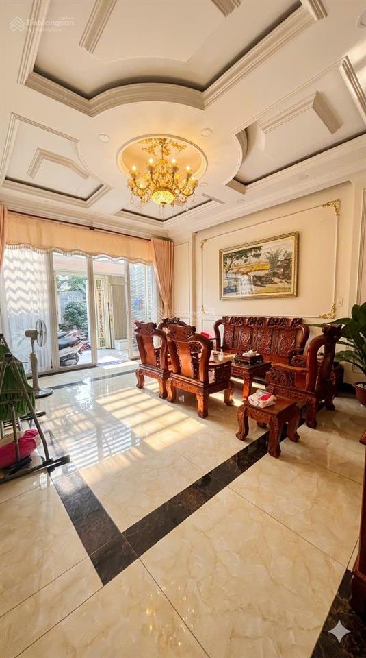 Bán nhà full gỗ đẹp, kế mt quốc lộ 50 bình chánh, 100m2, nhỉnh 9,8x tỷ