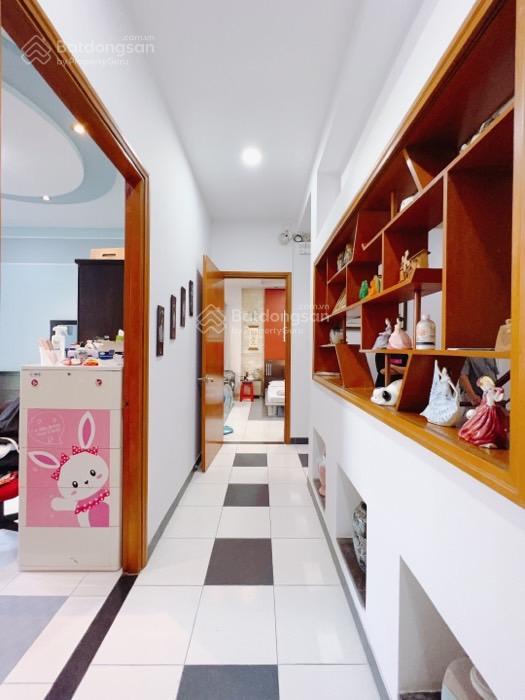 Bán biệt thự vĩnh hội quận 4, hẻm xe hơi, 3 tầng, full thổ cư 175.5m2, nhỉnh 22 tỷ tl