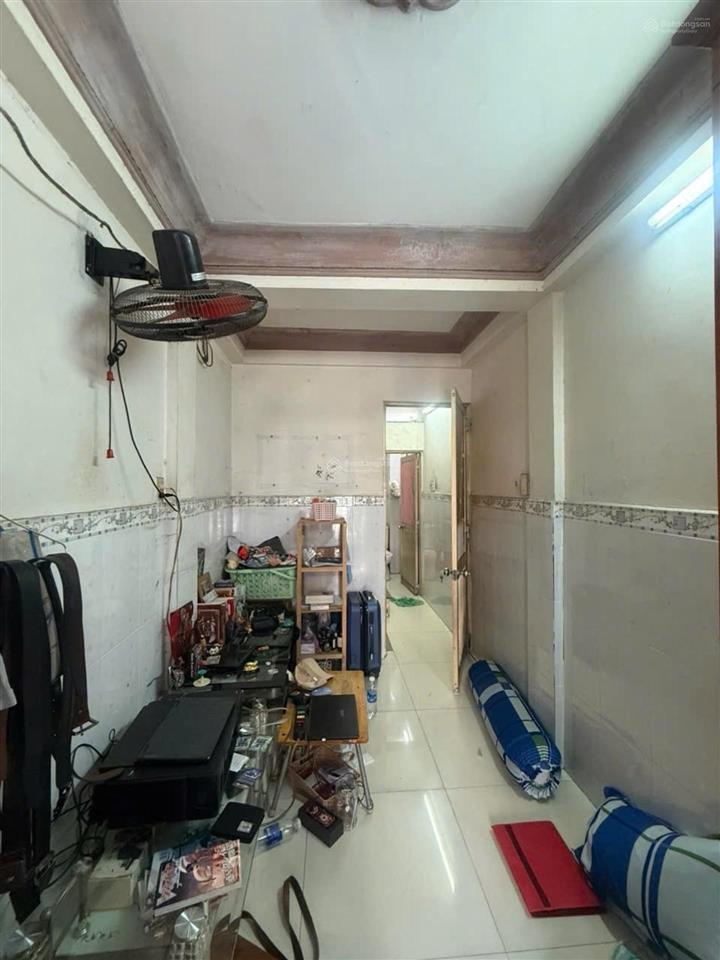 Bán nhà lê quốc hưng, gần chợ xóm chiếu, dtsd 56m2, 5 tầng, nhỉnh 3,x tỷ.