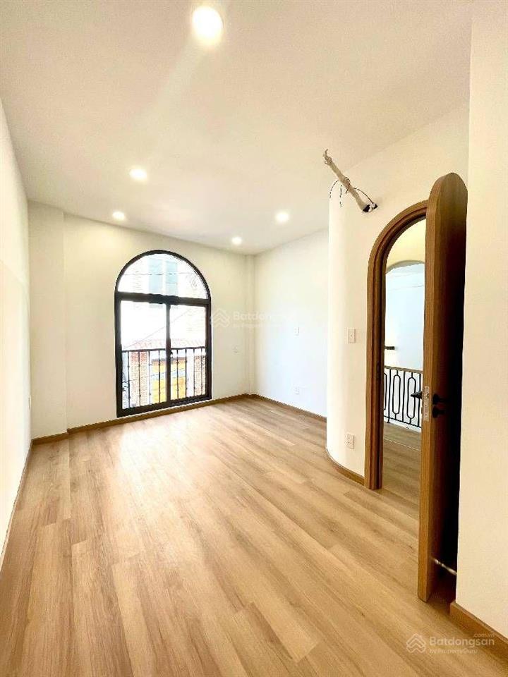 Bán nhà quận 4 khánh hội, 67.4m2, 3 tầng, nhỉnh 7,x tỷ