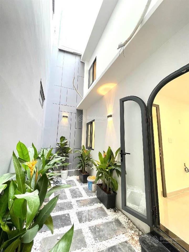 Bán nhà quận 4 khánh hội, 67.4m2, 3 tầng, nhỉnh 7,x tỷ