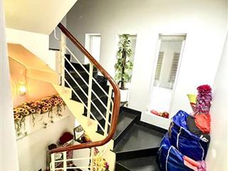 Bán nhà hẻm xe hơi, nguyễn khoái, quận 4, 2 tầng, 67m2, nhỉnh 6,9 tỷ
