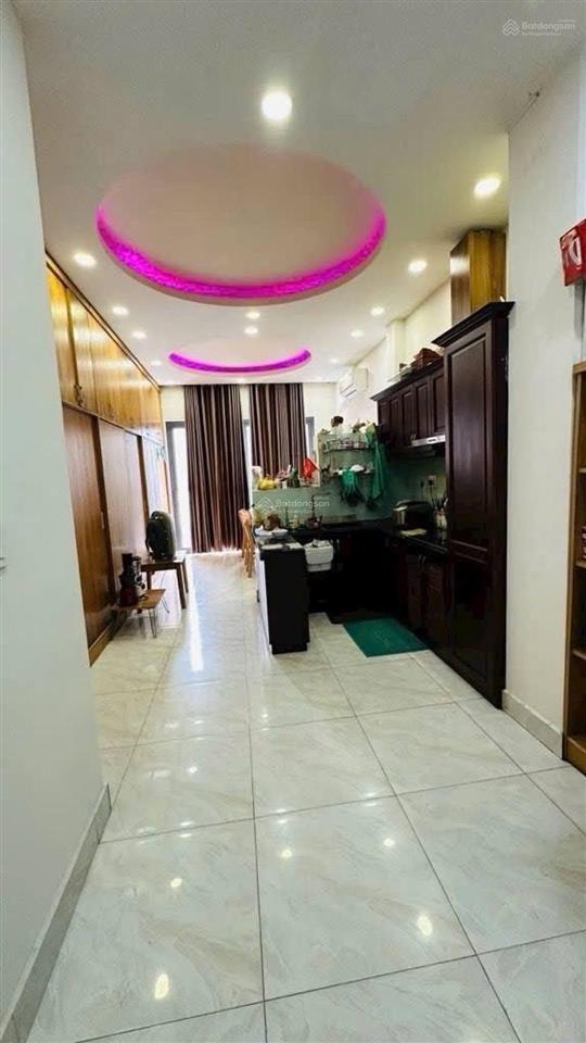Mặt tiền đường số 16, quận 4, 3 tầng, 29 m2, nhỉnh 6,x tỷ
