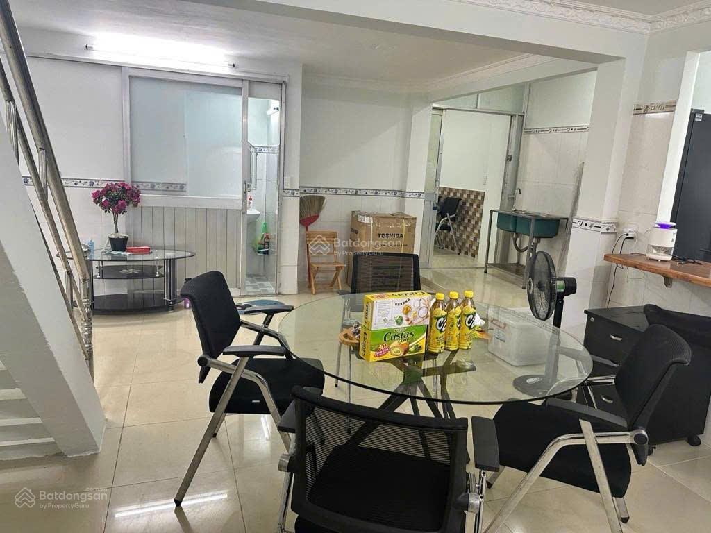 Bán nhà xóm chiếu, quận 4, 55m2, 3 tầng, nhỉnh 6.2 tỷ