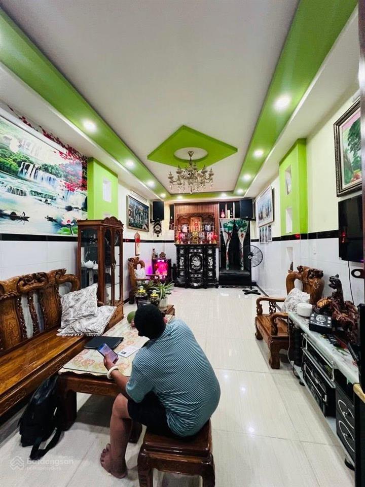 Vip nhà đẹp đường số 2, gần vĩnh hội, 28m2, 5 tầng, nhỉnh 6, x tỷ