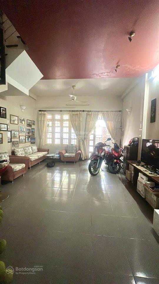 Bán nhà mặt tiền đoàn văn bơ, 40m2, 5 tầng, dòng tiền 26 triệu/tháng, nhỉnh 6,x tỷ