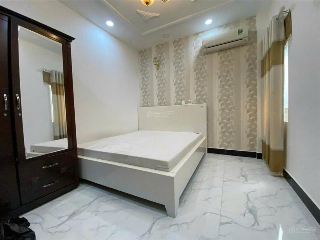 Tôn đản nhà mới, 4 tầng, ban công rộng, 46m2, giá nhỉnh 7,x tỷ