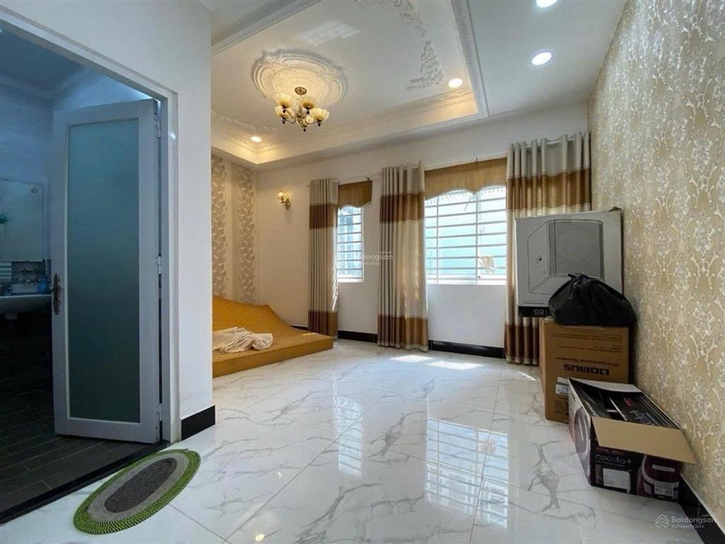 Tôn đản nhà mới, 4 tầng, ban công rộng, 46m2, giá nhỉnh 7,x tỷ