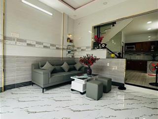 Hẻm xe hơi lý phục man ngang lớn 6,1m sân đậu ô tô 4 phòng ngủ hoàn công đủ