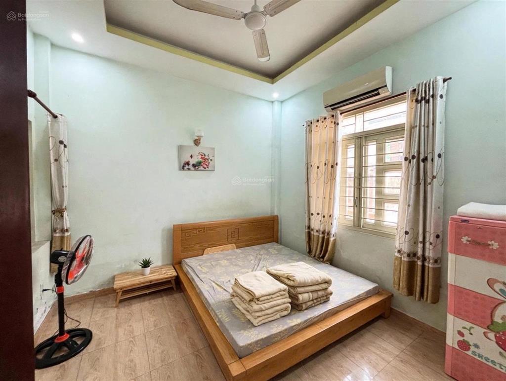 *** nhà đẹp vị trí vip nguyễn thị thập, 125m2, 2 tầng, hẻm ôtô, nhà cần bán gấp , nhỉnh 9,xtỷ tl