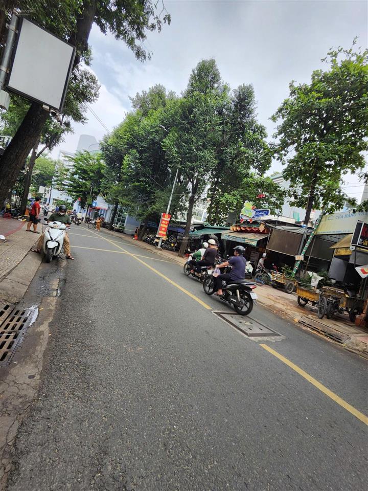 Nhà 2 mặt tiền, vĩnh khánh và đoàn văn bơ  quận 4  kinh doanh đa ngành  121m