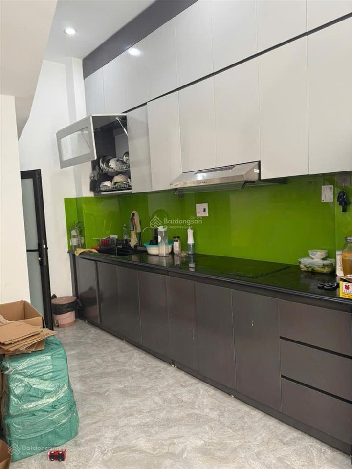 Chỉ 10.x tỷ  sở hữu 47m2 nhà dân xây sát phố hồ tùng mậu  ở cực lộc
