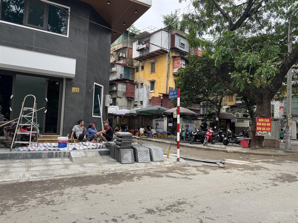 Bán nhà mặt phố mai dịch  hàng xóm chợ đồng xa , ô tô tránh , vỉa hè , kinh doanh , 70m2 , 30 tỷ
