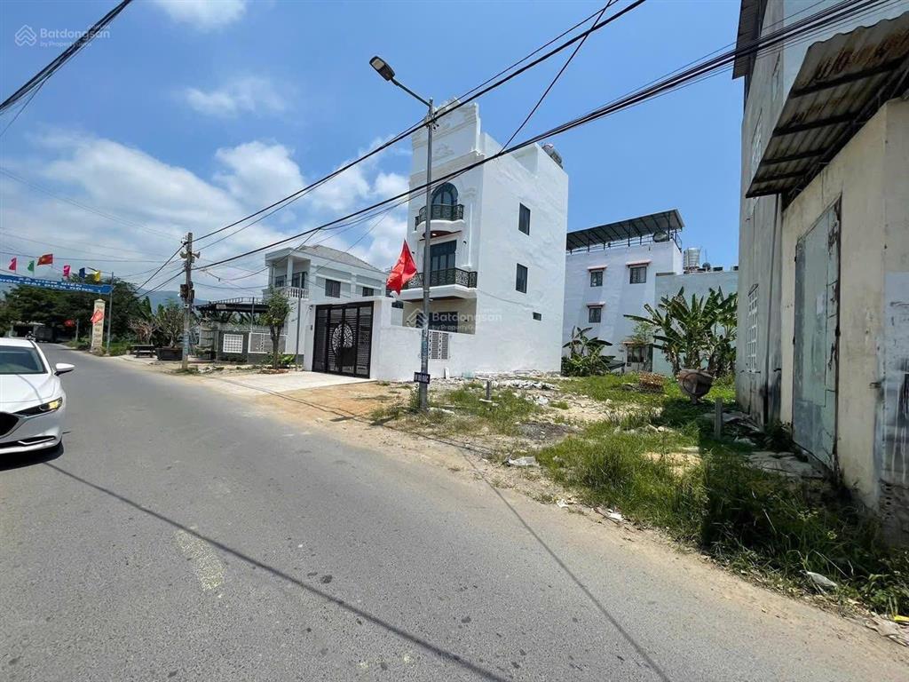 Đất mặt tiền đường đồng giữa  diên điền