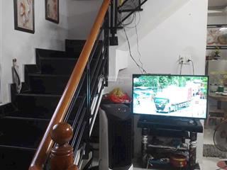 Nhà sổ riêng 38m22 tầnghcm 1ty750