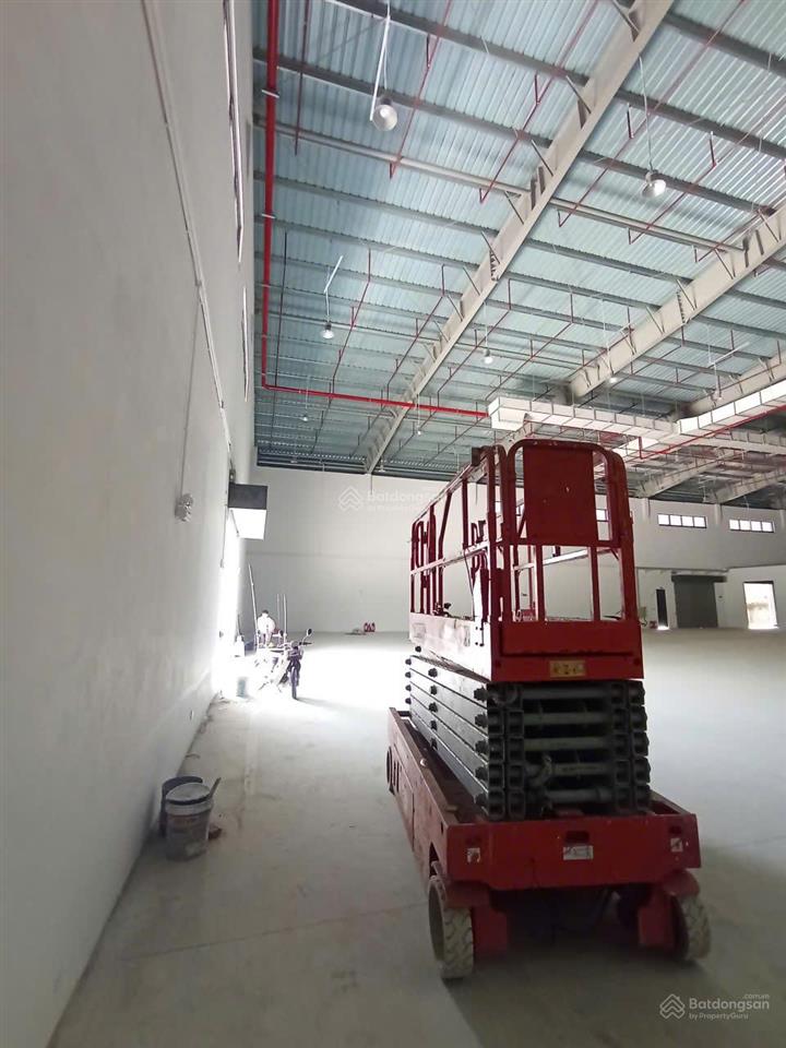 Cho thuê kho, nhà xưởng 5000m2 tại xã quất động, 750 triệu vnd giá ưu đãi  0941 667 ***