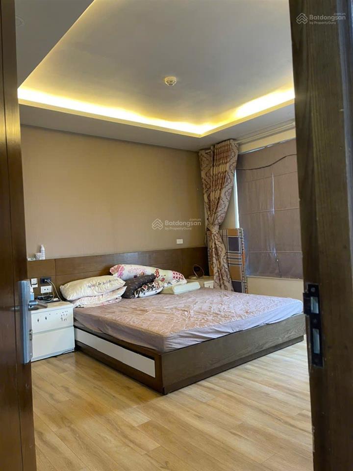 Cho thuê ch 3pn, 150m2, 19 triệu vnd tại phố hoàng đạo thúy, cầu giấy, hà nội  0941 667 ***