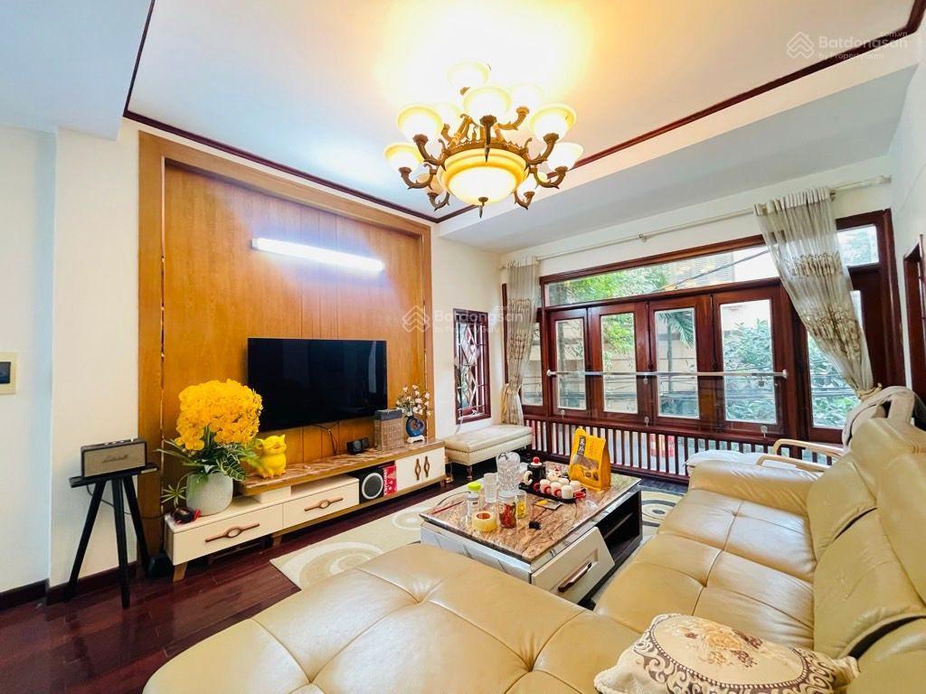 Phú đô  50m  6 tầng thang máy  mt 6m  ô tô vào nhà  nhỉnh 11 tỷ