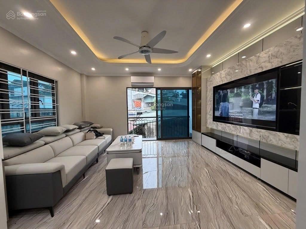 Phú đô  7 tầng thang máy  ô tô vào nhà  ngõ kinh doanh đẹp  12.3 tỷ