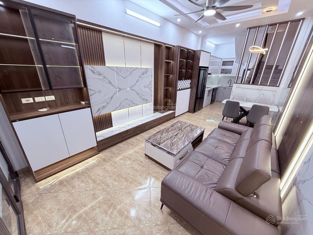 Phân lô  ngõ quận ủy cầu giấy  an sinh đỉnh  dân trí cao  nhà đẹp nội thất hiện đại  9.8 tỷ