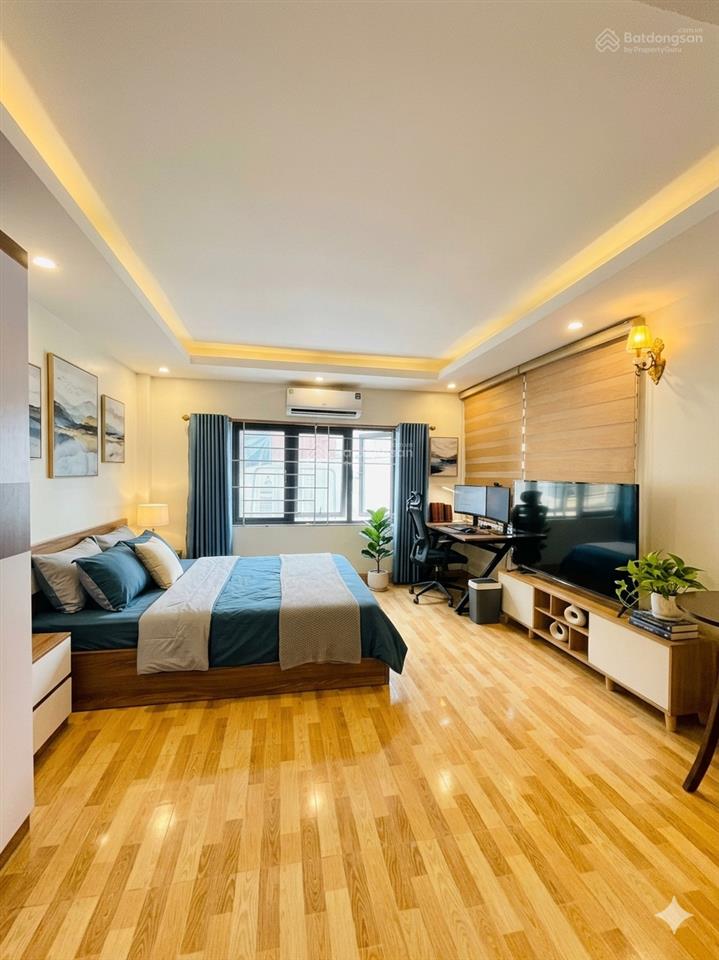 Nhà dân xây 5 tầng 54m2  nhà lô góc 2 thoáng vĩnh viễn  ô tô đỗ cửa vào nhà  20m ra ô tô tránh